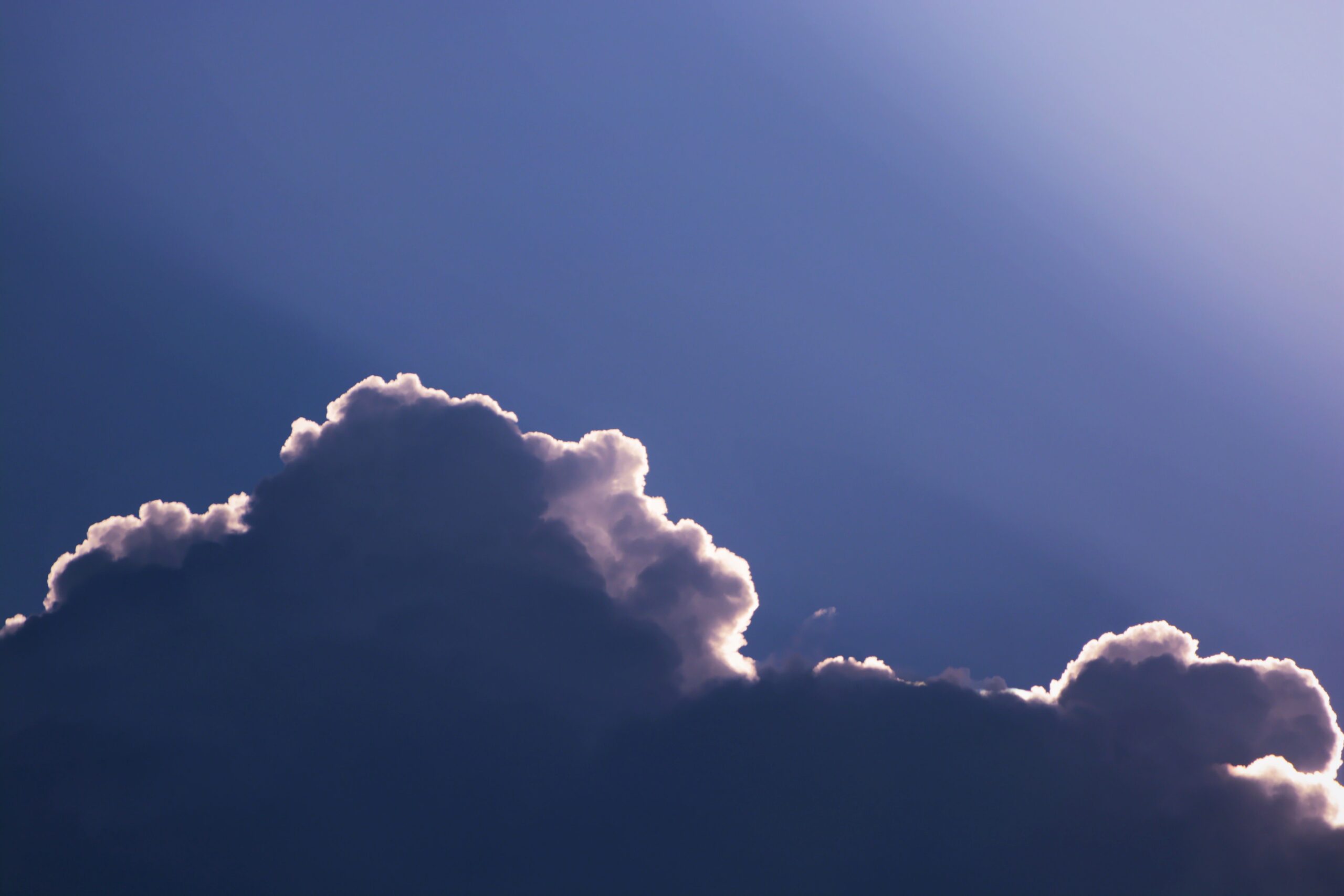 Nubes de verano: cómo leer el cielo en Asturias